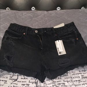 Black Distressed Top-Shop shorts